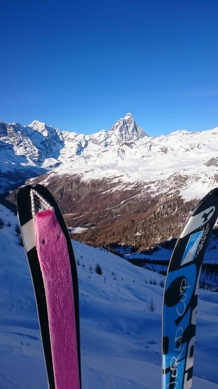Hotel Al Caminetto Valtournenche Luaran gambar