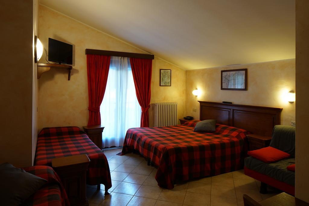 Hotel Al Caminetto Valtournenche Luaran gambar